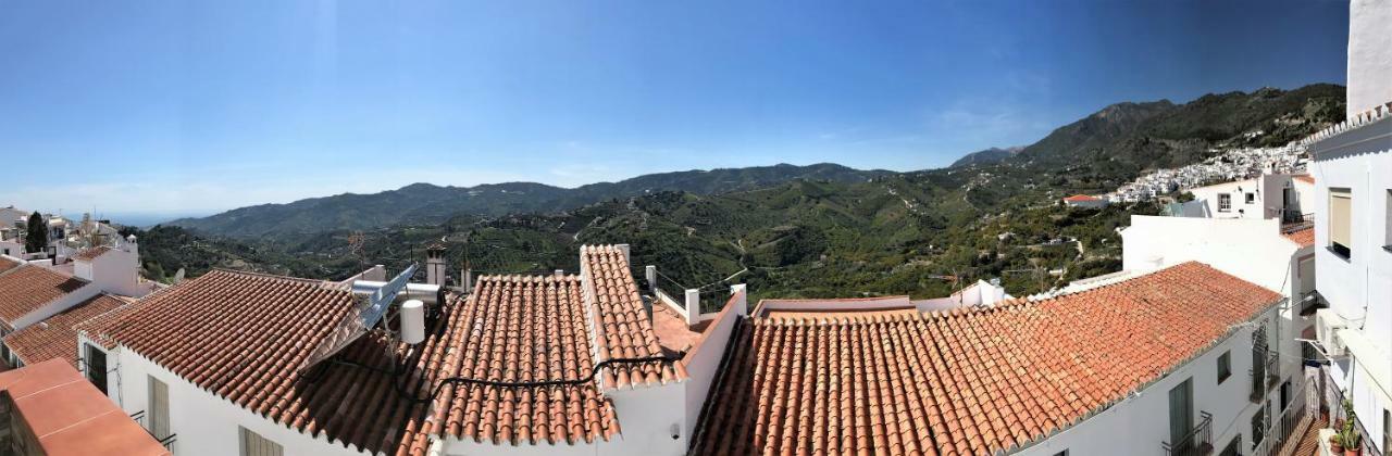 Villa Leyre`s House à Frigiliana Extérieur photo