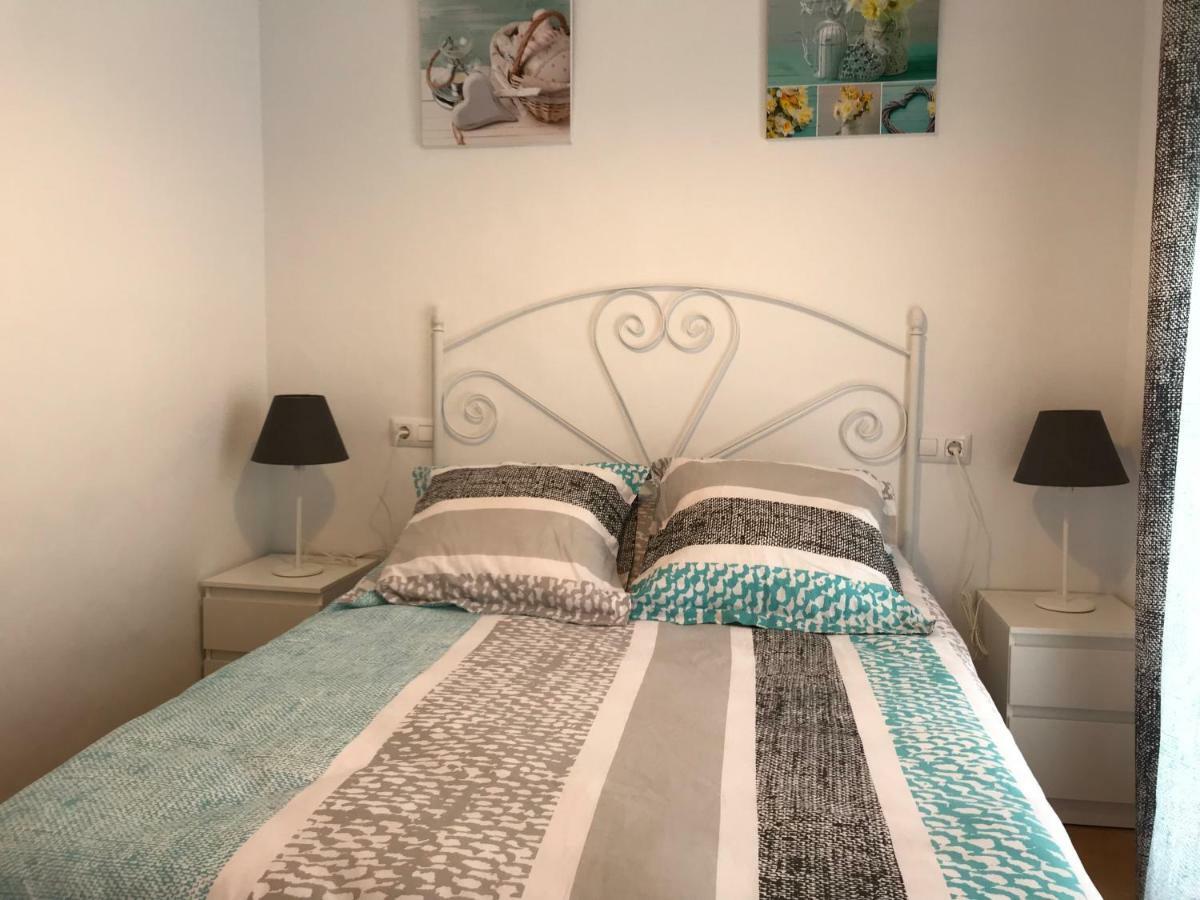 Villa Leyre`s House à Frigiliana Extérieur photo
